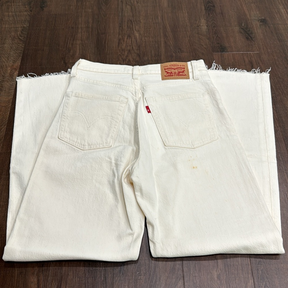 Levi’s - Ribcage Straight - Picture 3 of 11